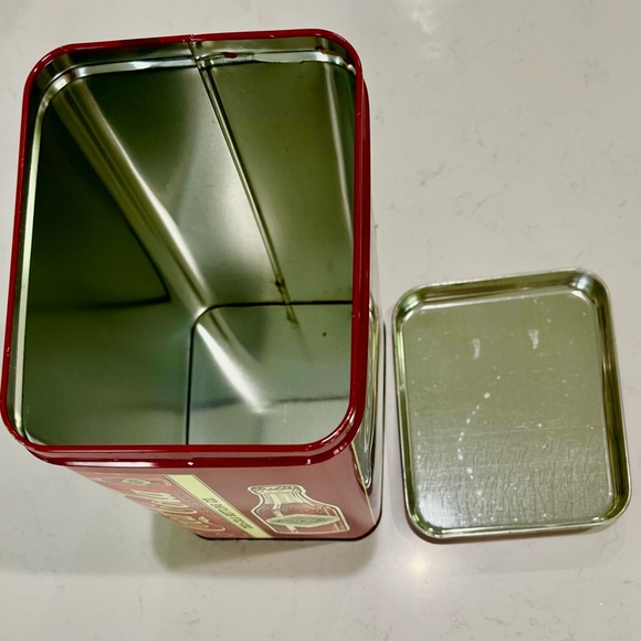 Classic Timeless Kitchen Retro Coca-Cola Collectible Tin. - Picture 11 of 16